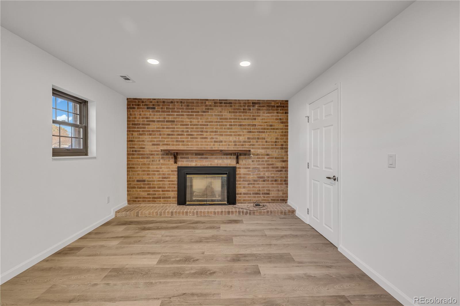 9409 Brentwood Street Broomfield CO 80021