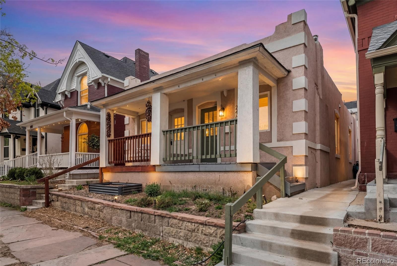 2465 W Caithness Place Denver CO 80211