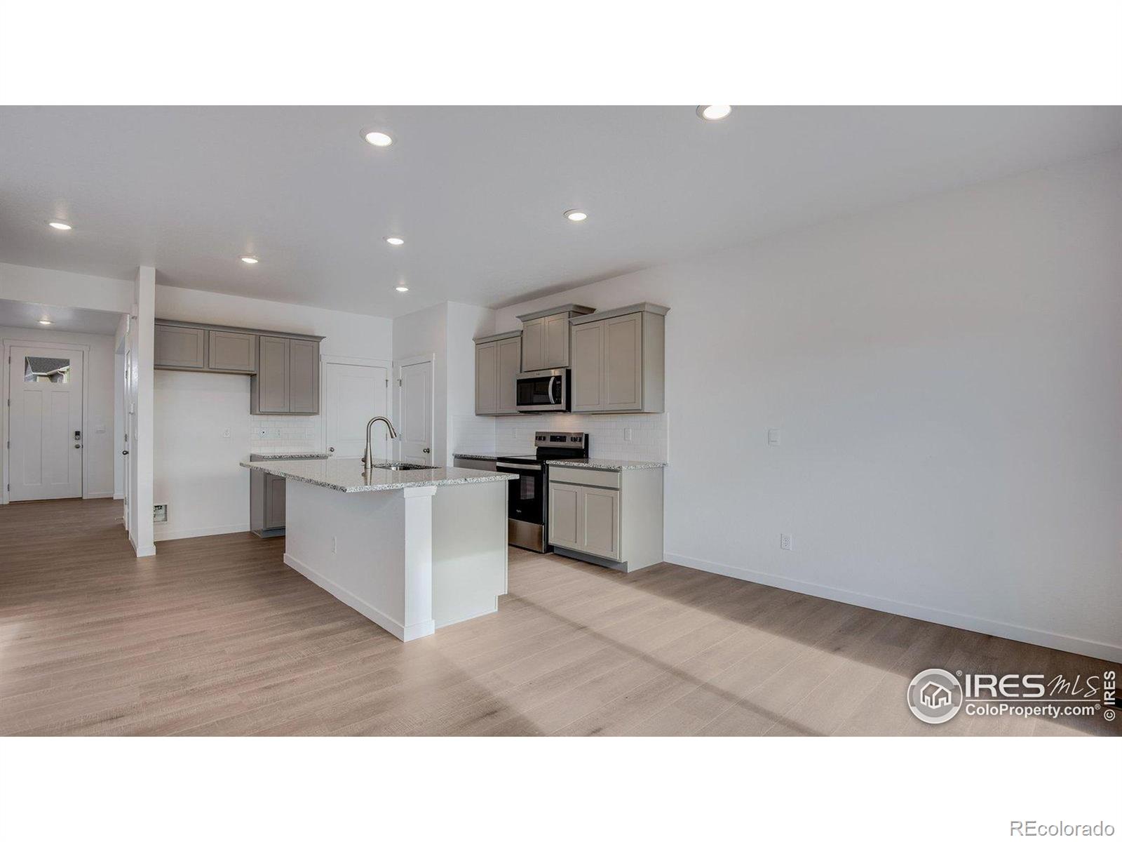 825 S Apex Avenue Fort Lupton CO 80621