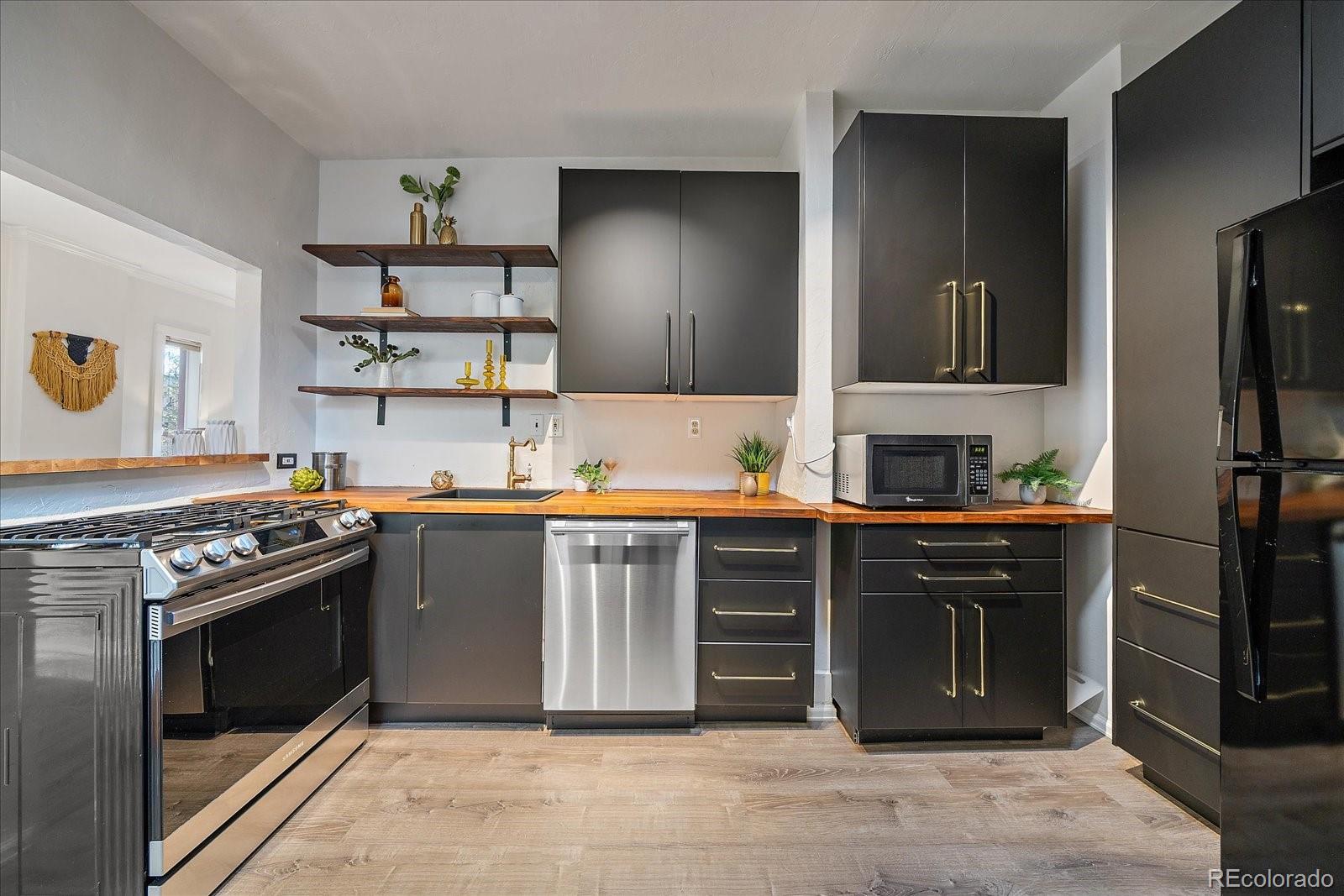 596 S Pennsylvania Street Denver CO 80209