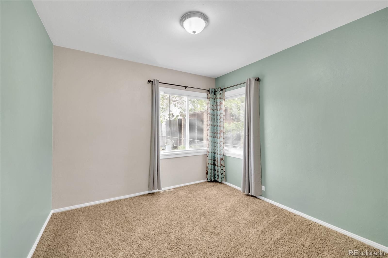 4329 Steele Street Denver CO 80216