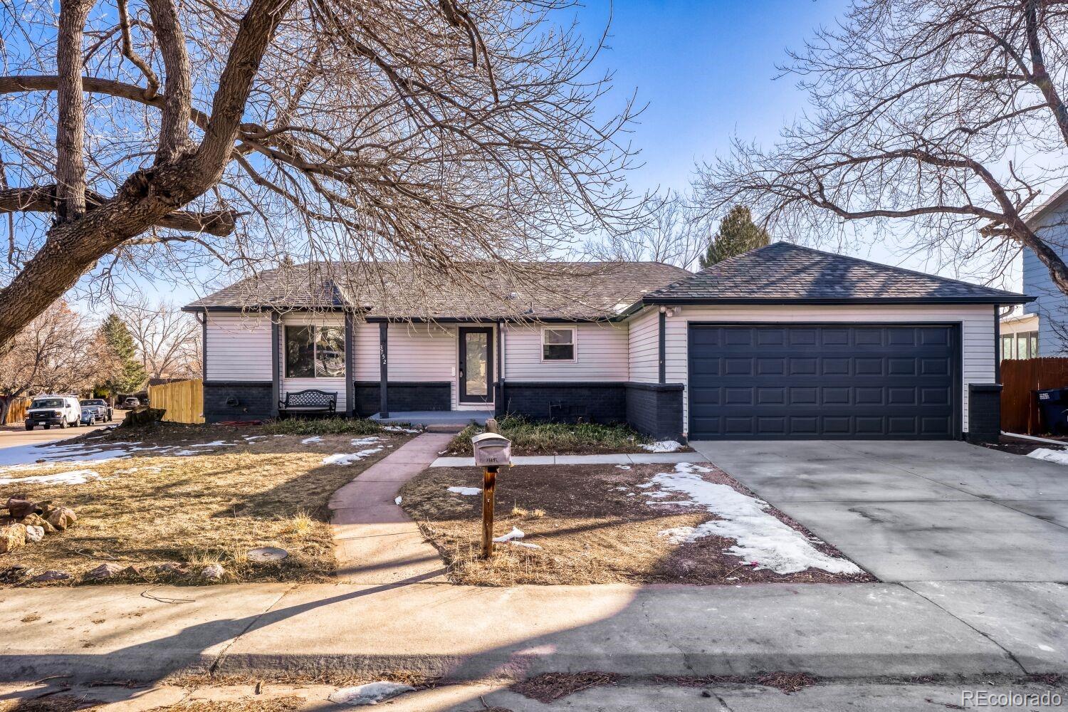 3752 S Pitkin Court S Aurora CO 80013