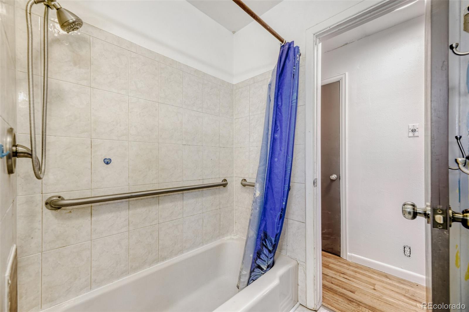 1147 S Kendall Court Lakewood CO 80232