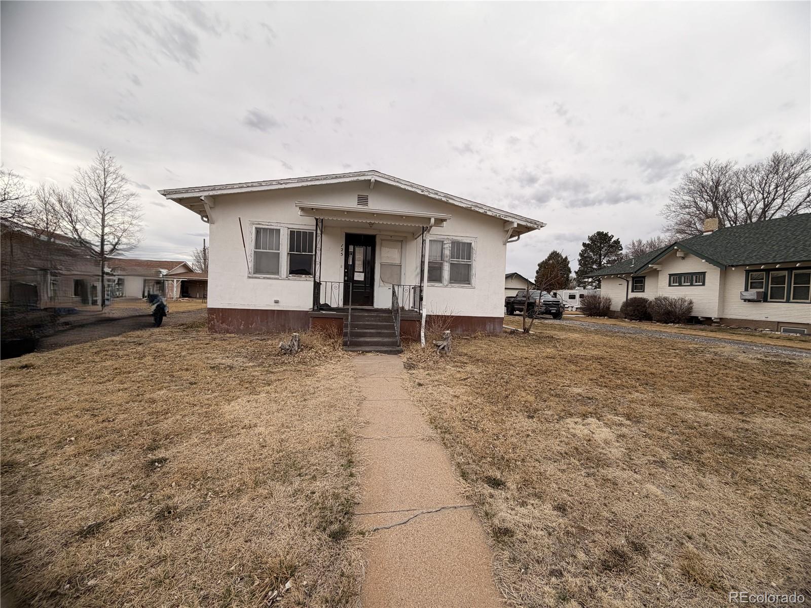 125 S Miller Avenue Haxtun CO 80731