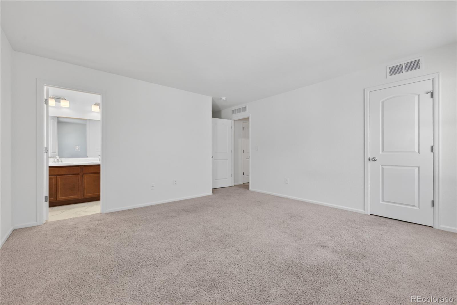 6361 N Malaya Street Aurora CO 80019