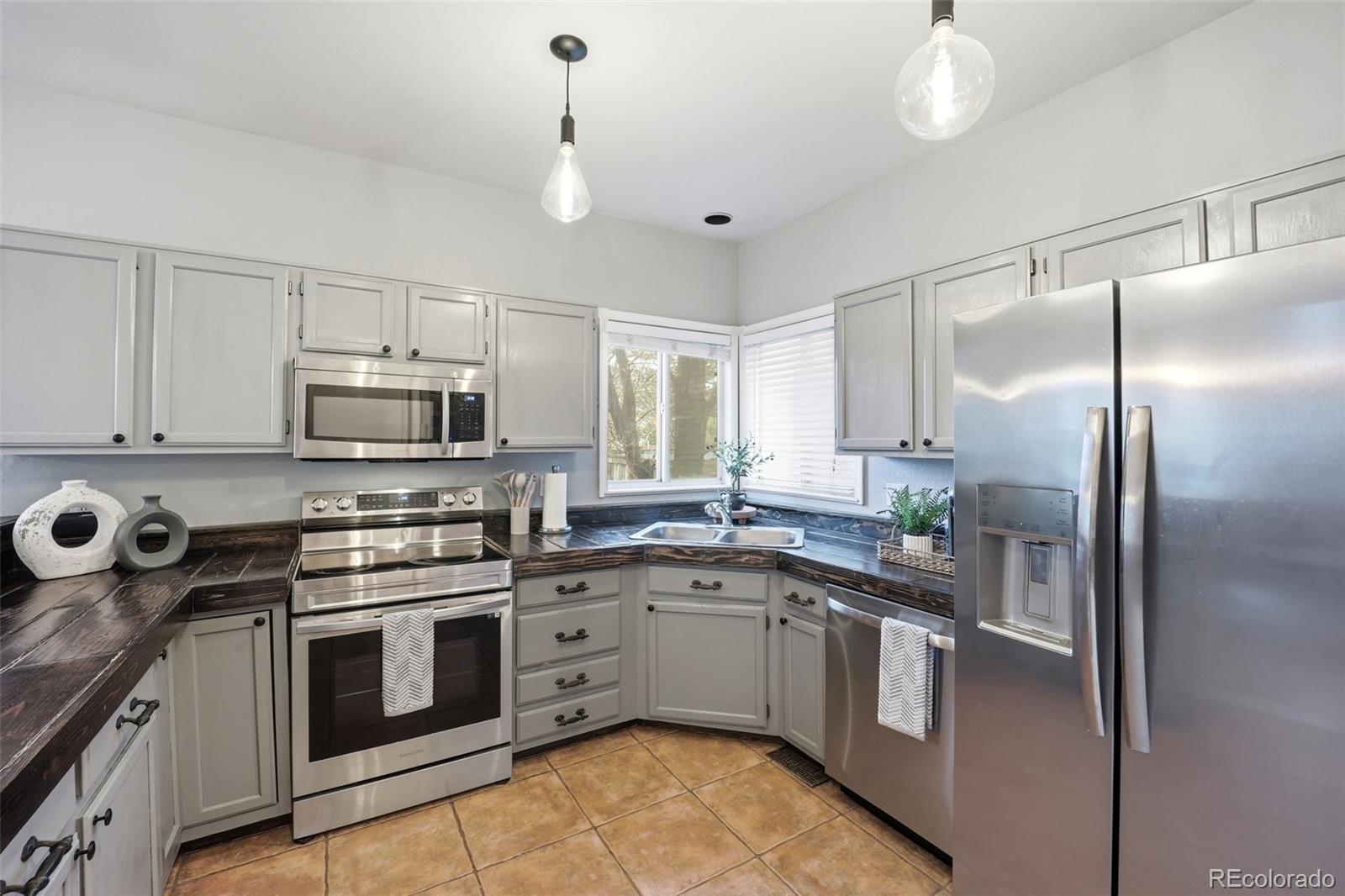 12934 S Molly Court Parker CO 80134