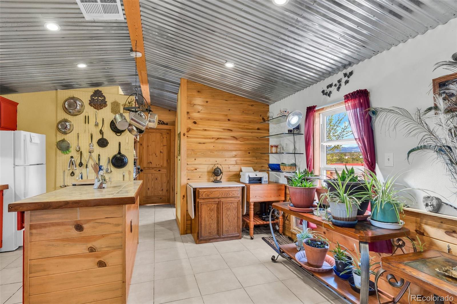 325 5th Street Penrose CO 81240