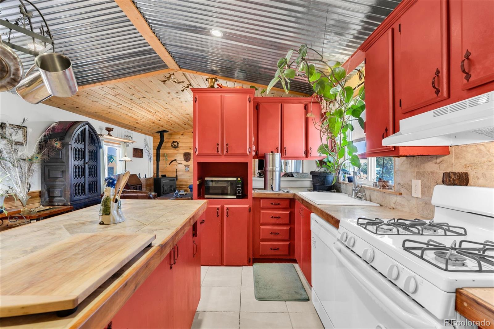 325 5th Street Penrose CO 81240