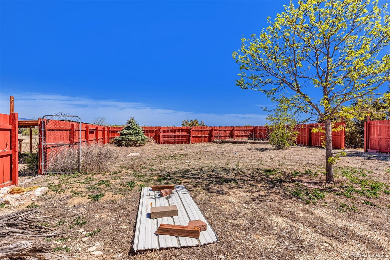 325 5th Street Penrose CO 81240