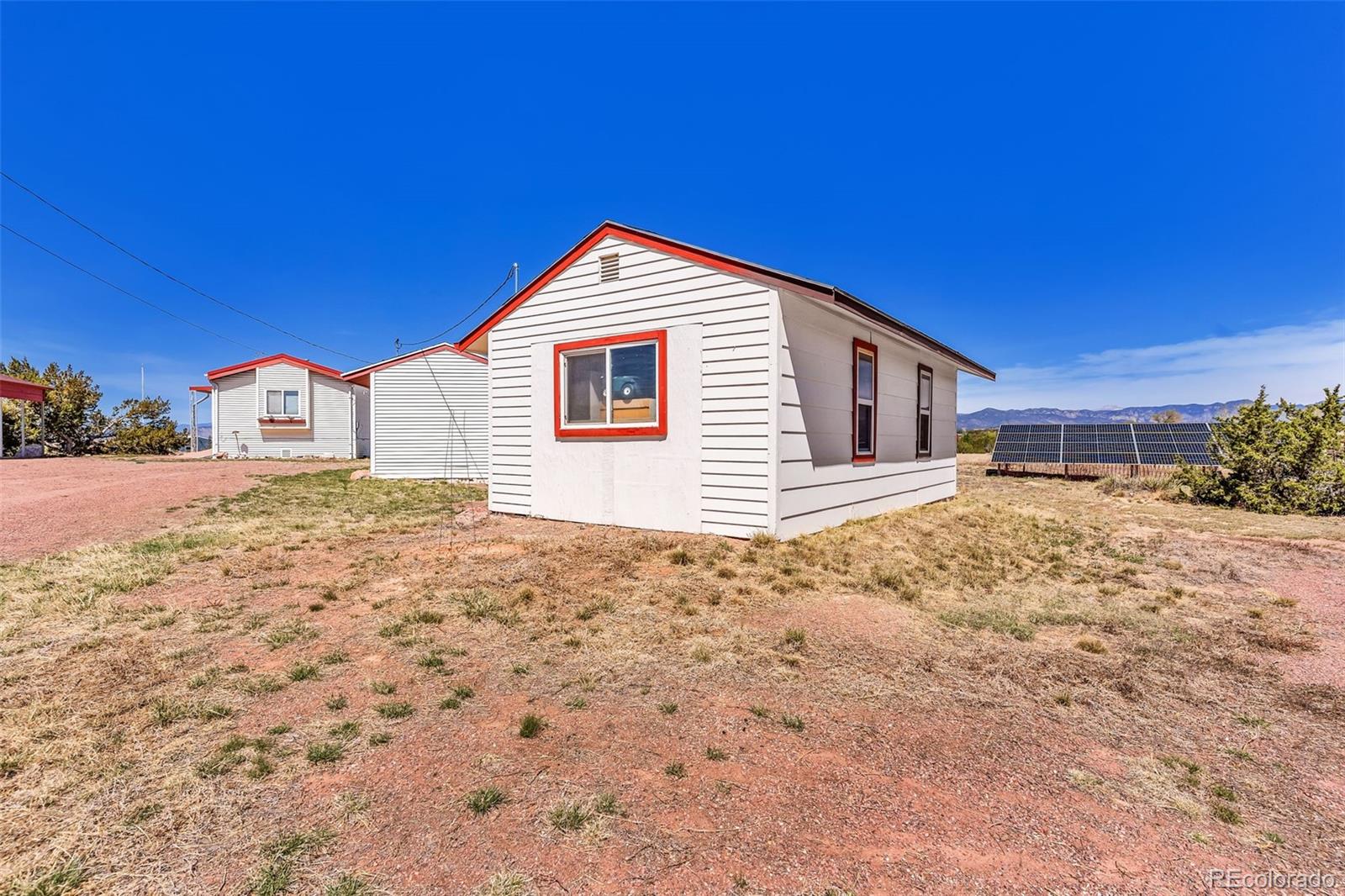 325 5th Street Penrose CO 81240