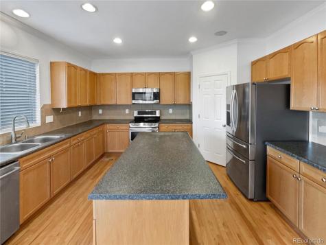 5014 S Shawnee Street Aurora CO 80015