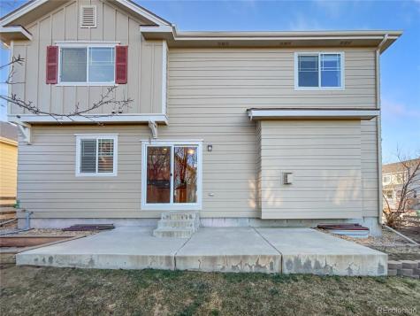 5014 S Shawnee Street Aurora CO 80015
