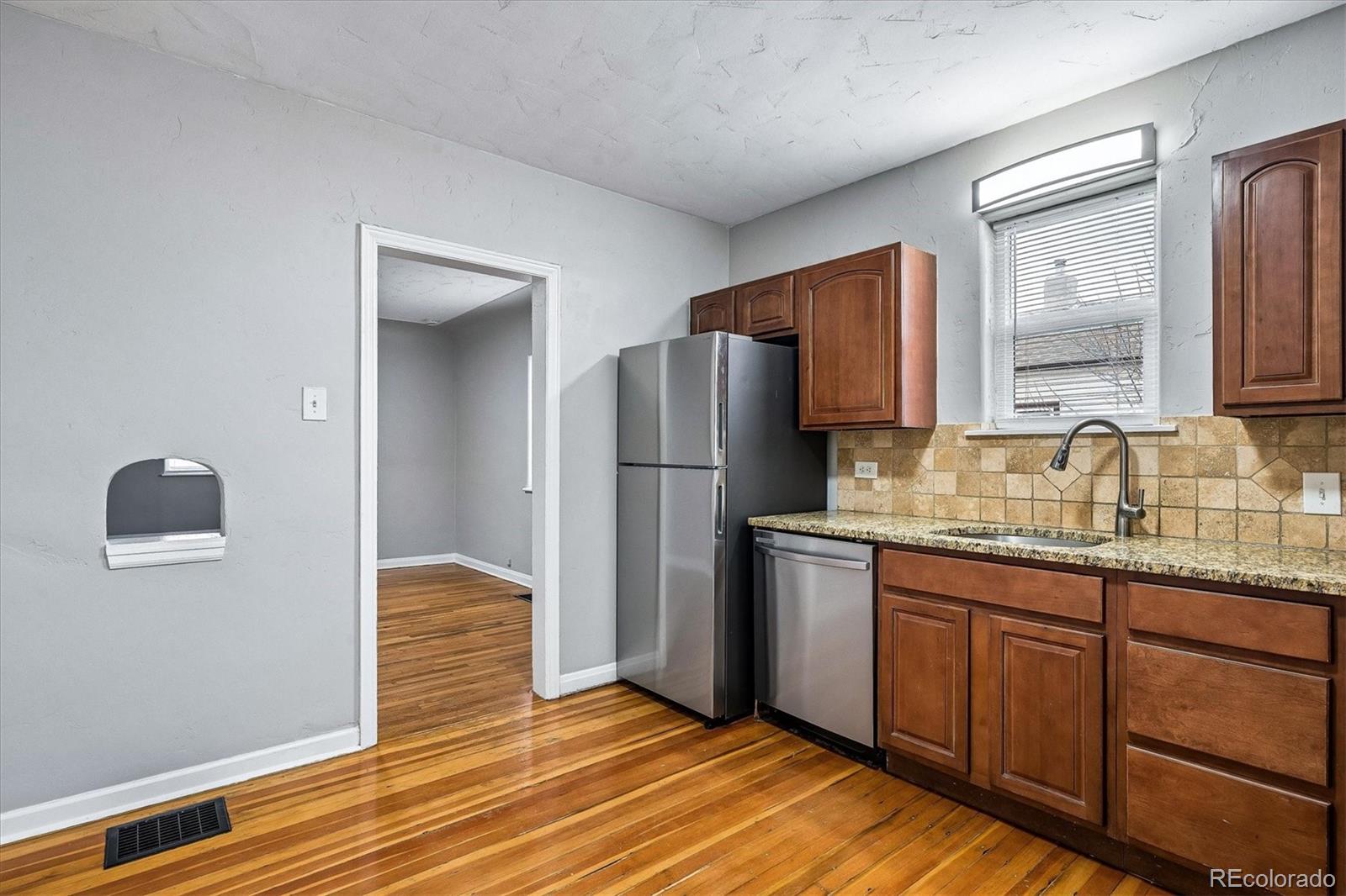 2037 Geneva Street Aurora CO 80010