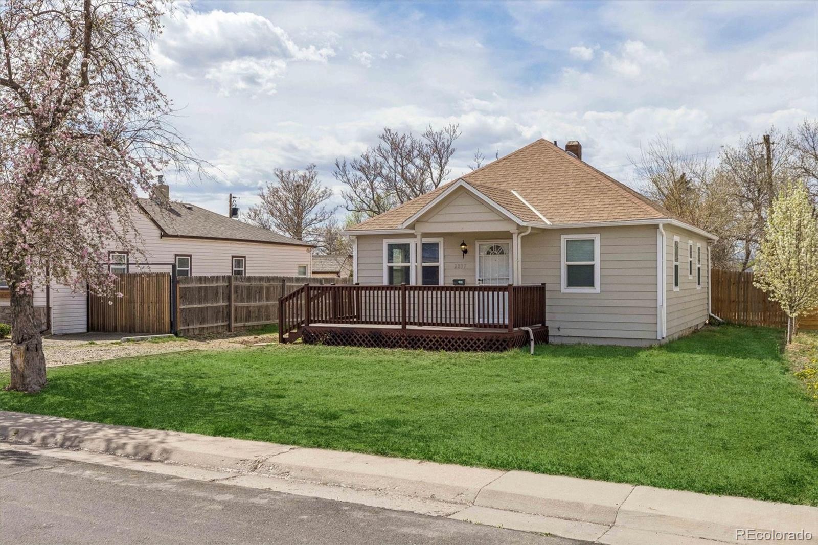 2037 Geneva Street Aurora CO 80010