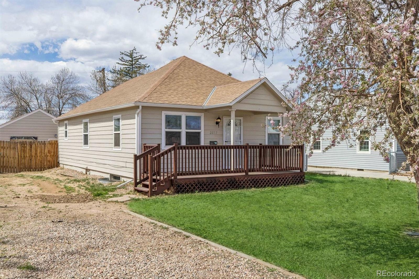 2037 Geneva Street Aurora CO 80010