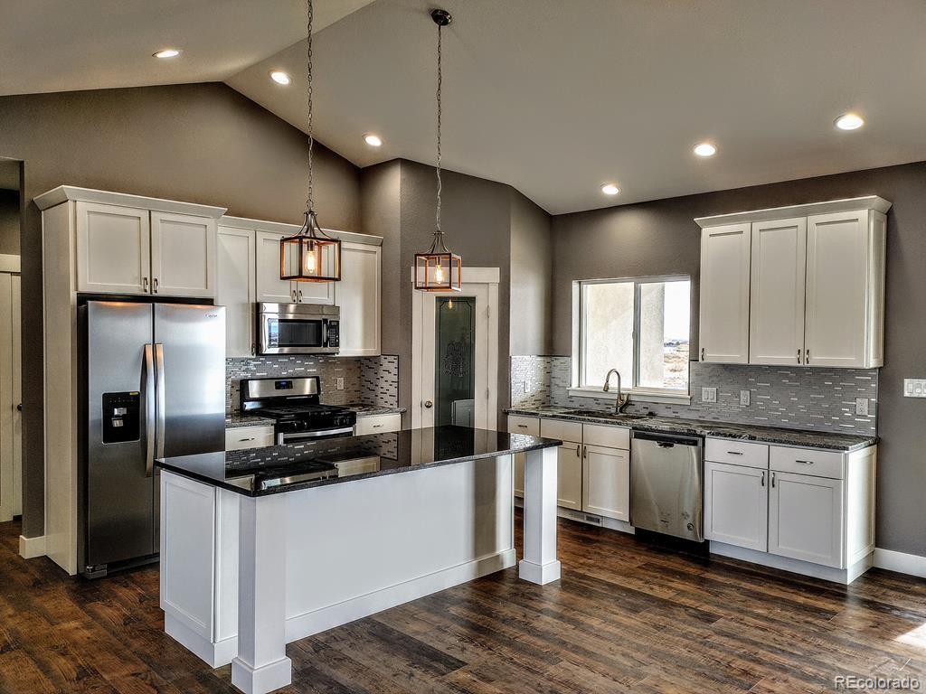 697 Cabaret Drive Pueblo CO 81007