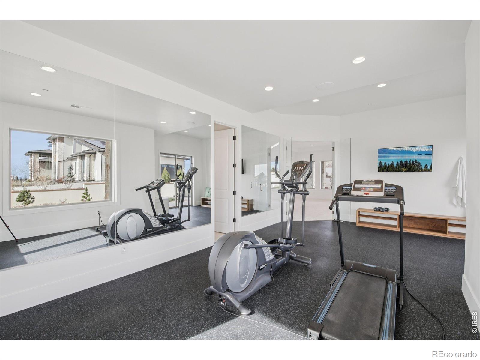6689 Asher Court Longmont CO 80503