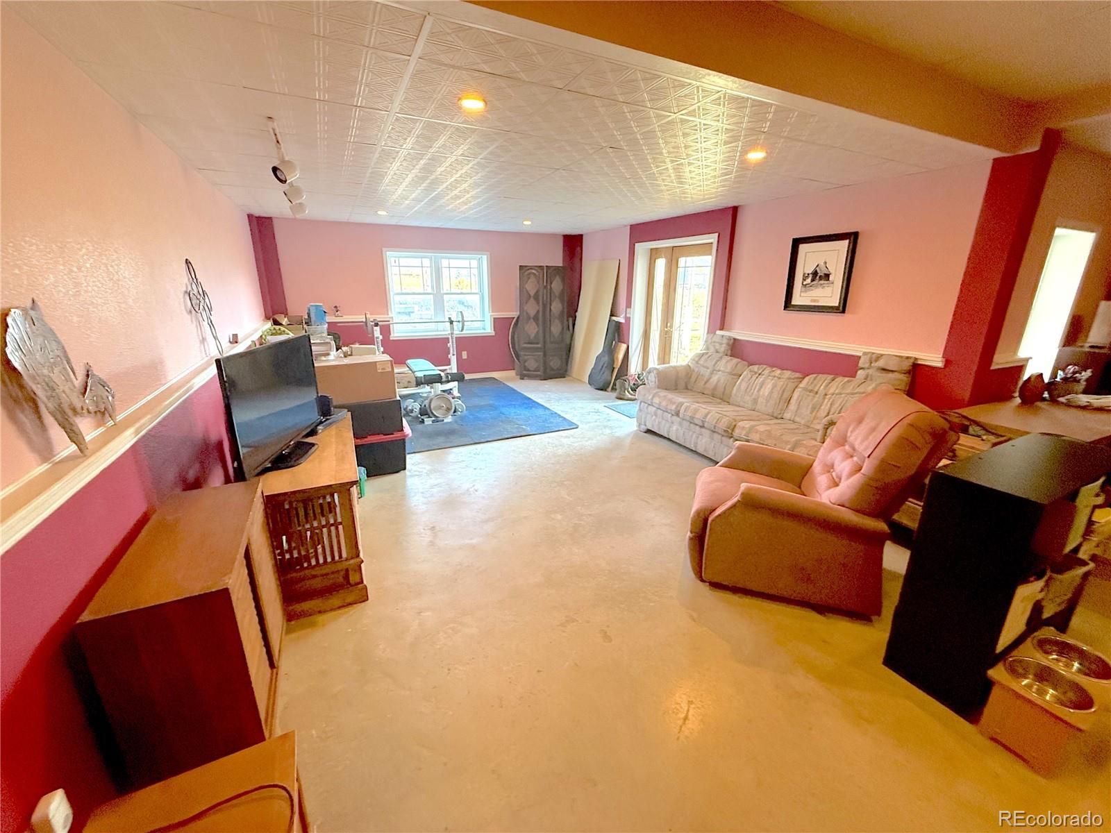 242 E Blarney Stone Road Howard CO 81233