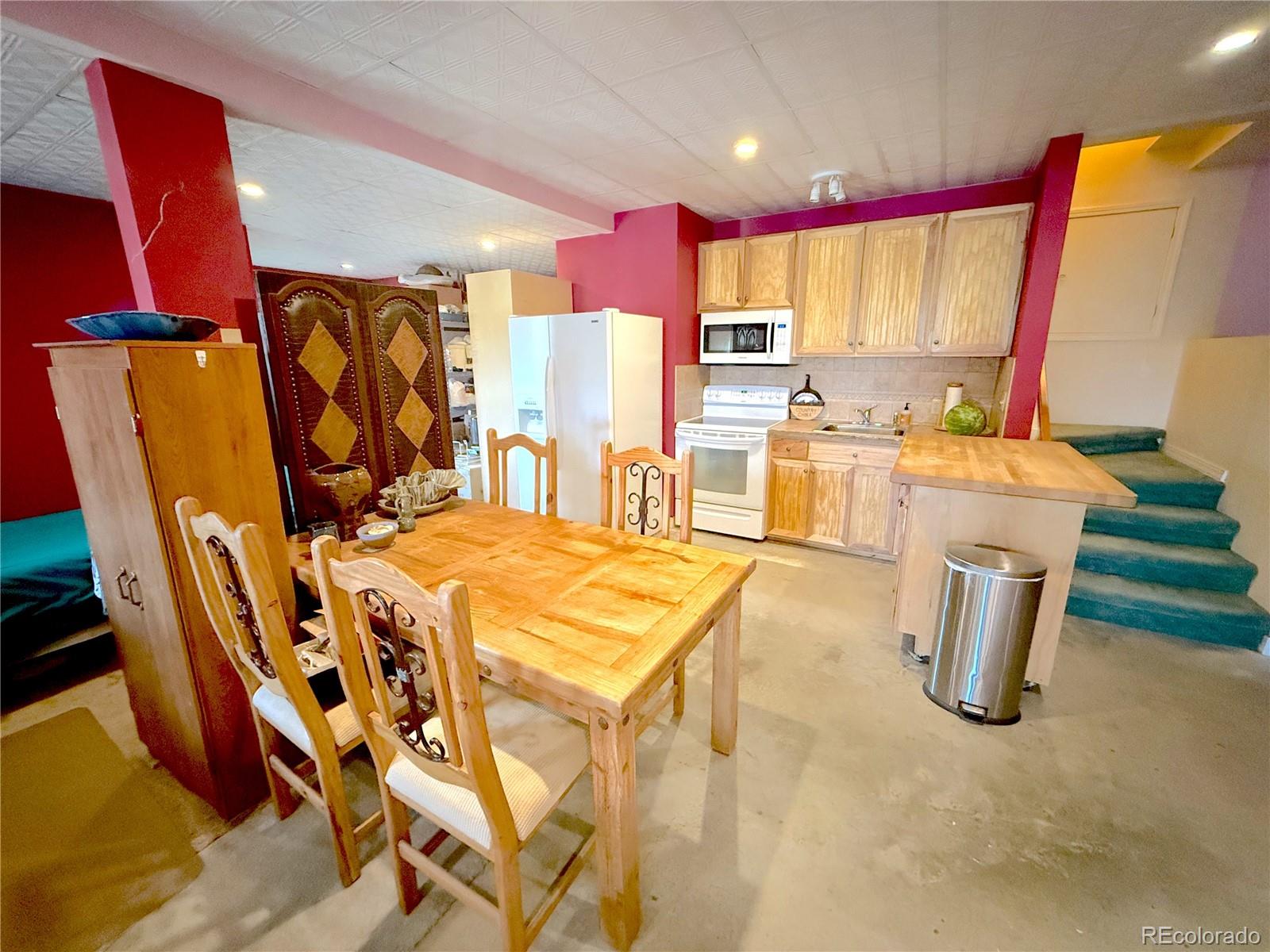 242 E Blarney Stone Road Howard CO 81233