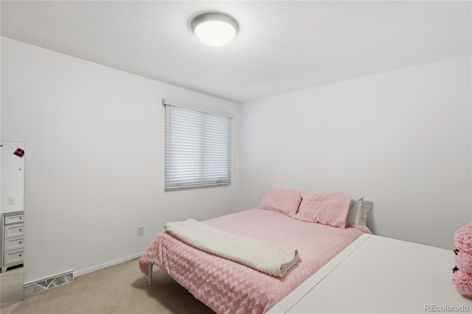 5818 S Fulton Way Greenwood Village CO 80111