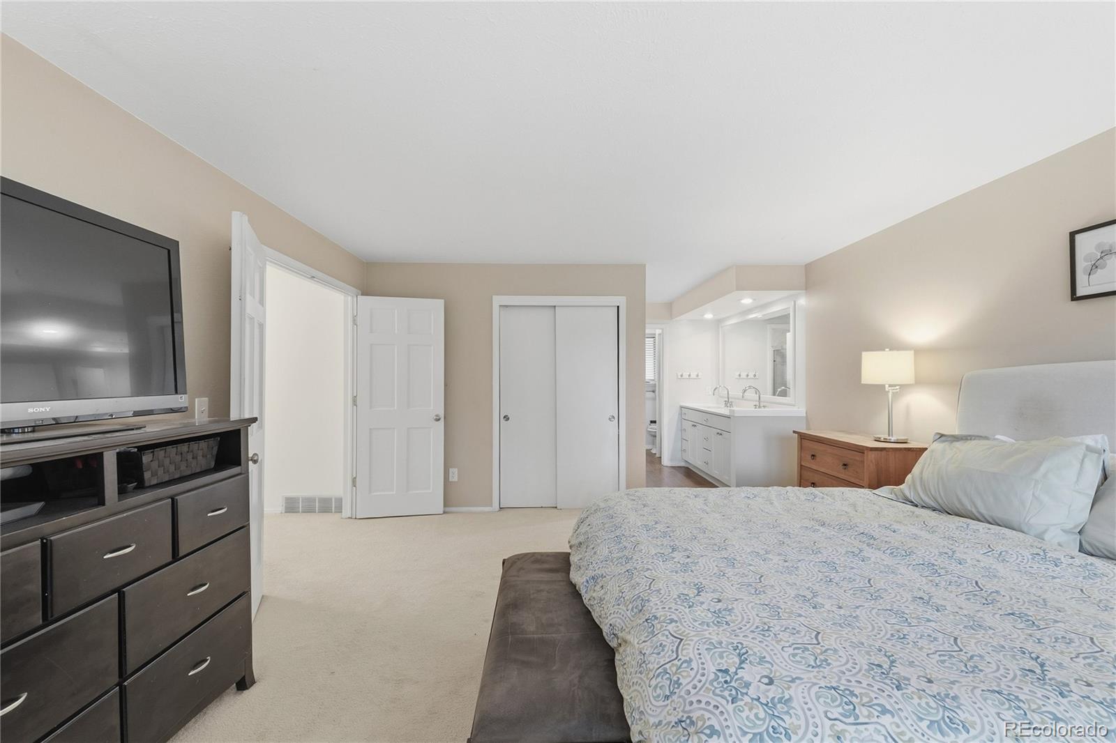 5818 S Fulton Way Greenwood Village CO 80111