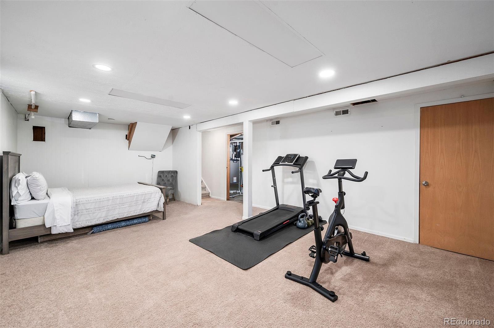 1649 Gillette Court Longmont CO 80501