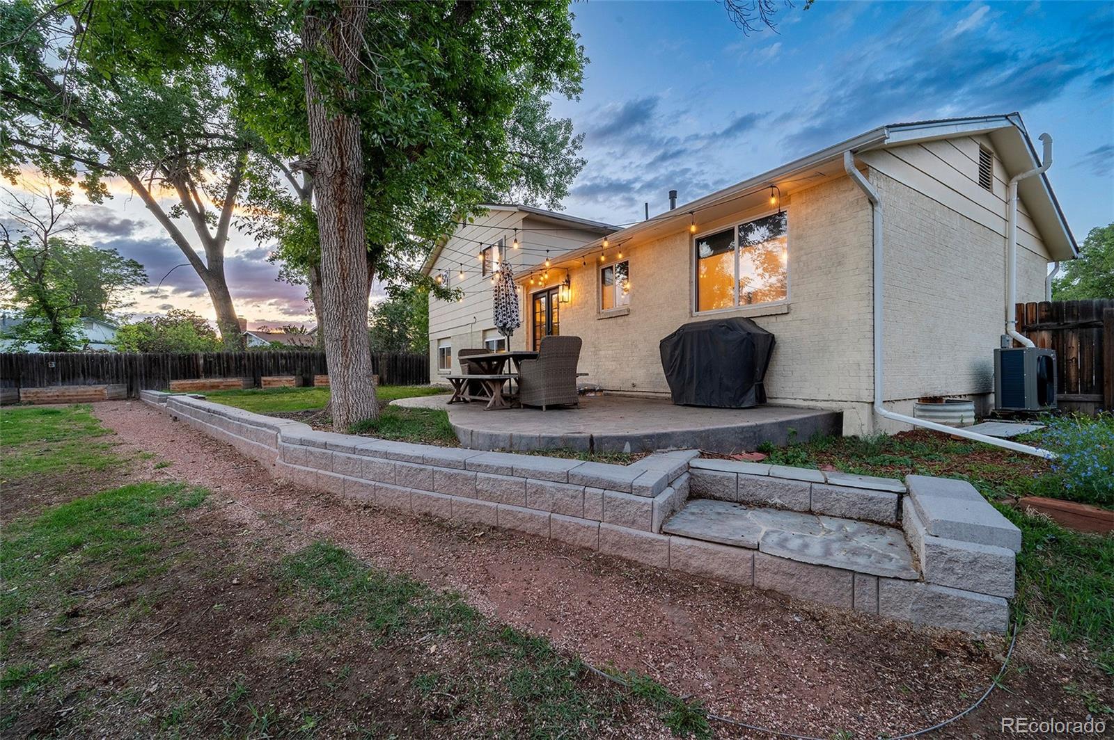 1649 Gillette Court Longmont CO 80501