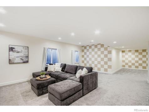 9393 Anvil Street Arvada CO 80007