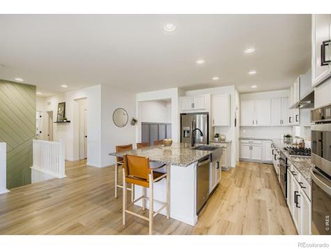 9393 Anvil Street Arvada CO 80007