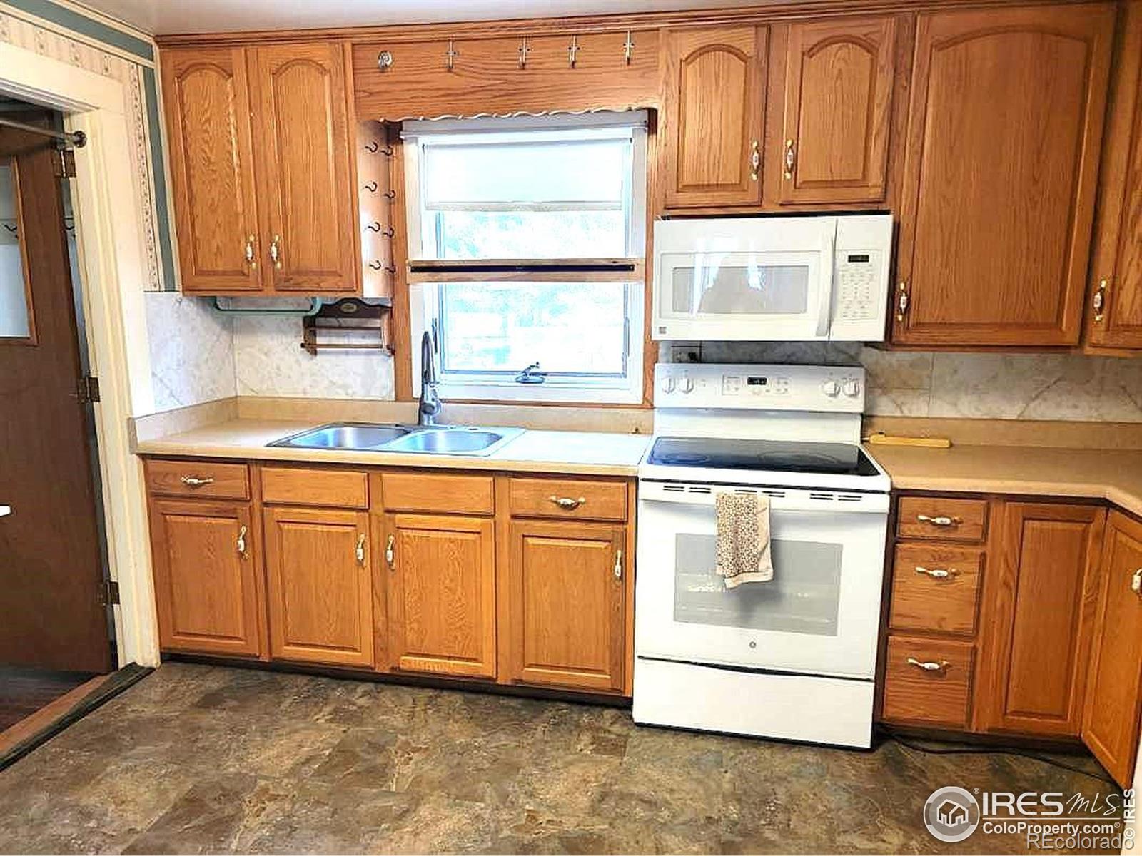 402 N Washington Avenue Fleming CO 80728