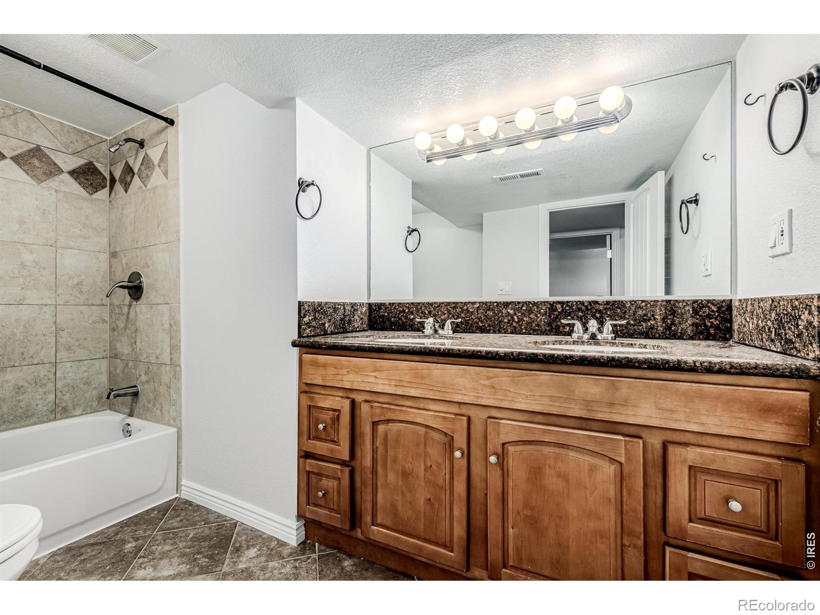 2675 Pontiac Street Denver CO 80207