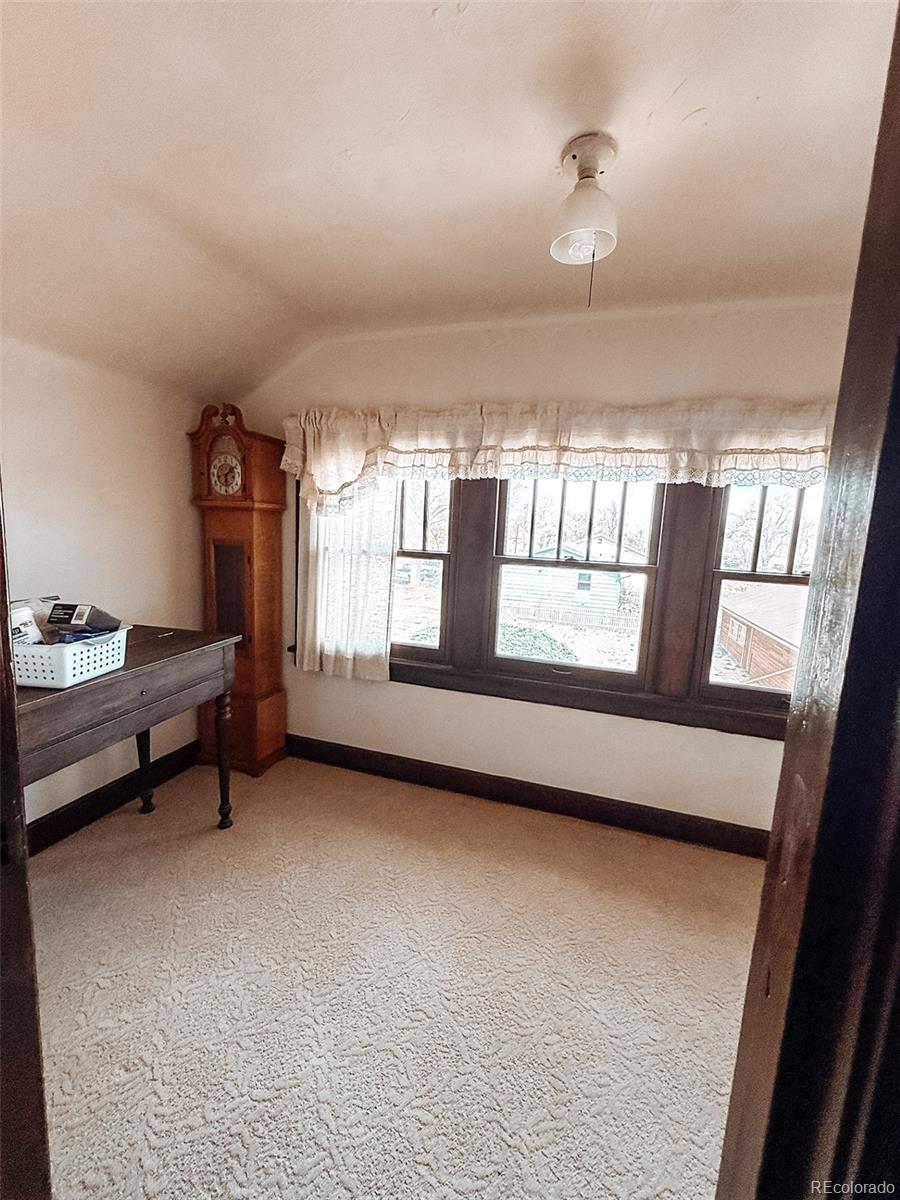 204 W Ash Street Walsh CO 81090