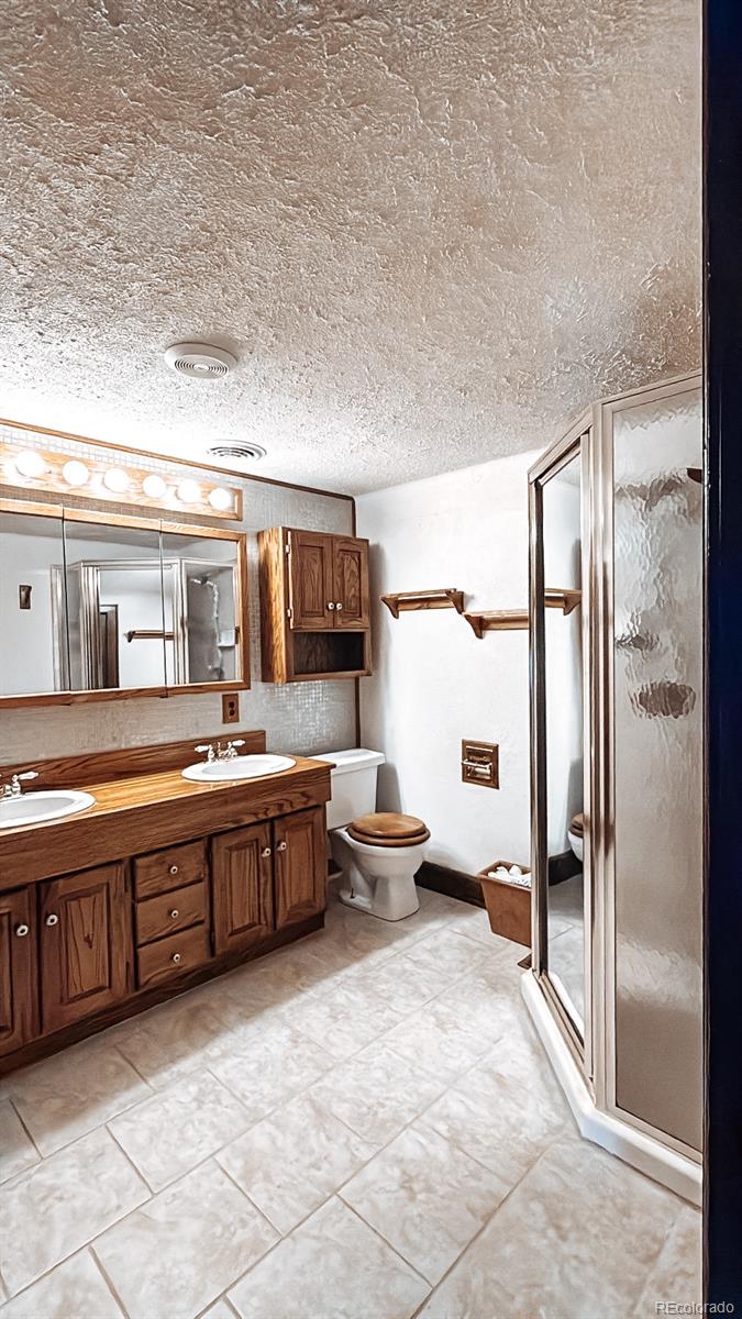204 W Ash Street Walsh CO 81090