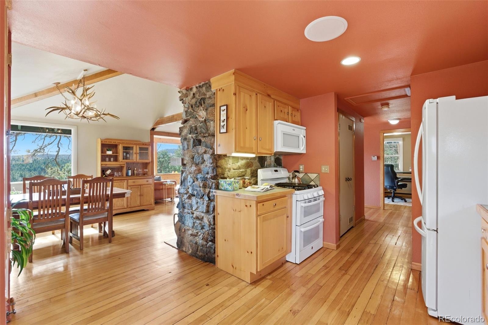 22901 Pinecrest Road Golden CO 80401