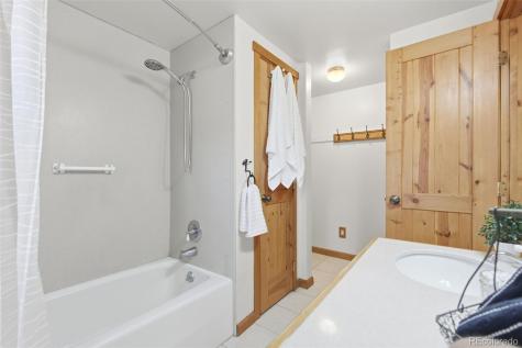 22901 Pinecrest Road Golden CO 80401