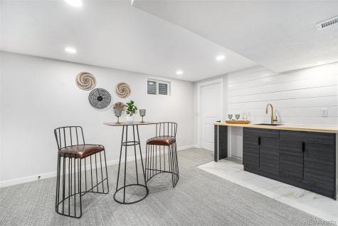 8236 W 71st Place Arvada CO 80004