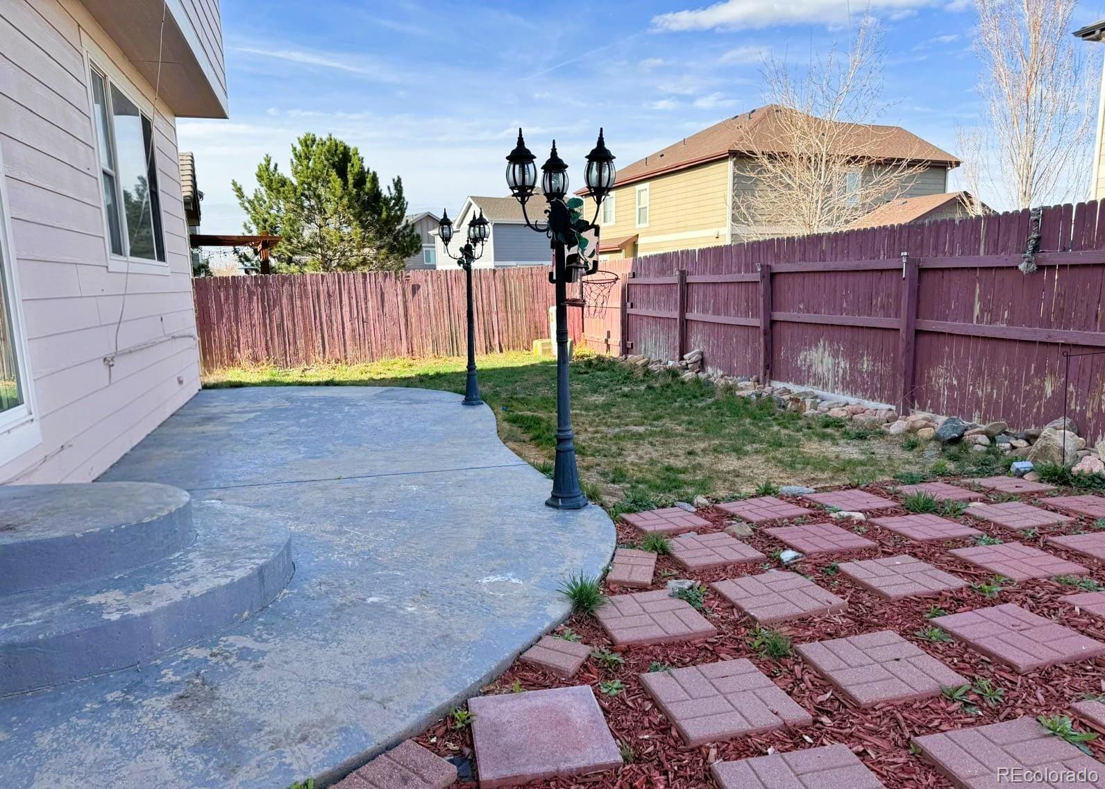 9826 Nucla Street Commerce City CO 80022