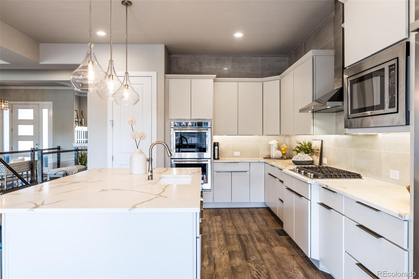 27681 E Lakeview Drive Aurora CO 80016