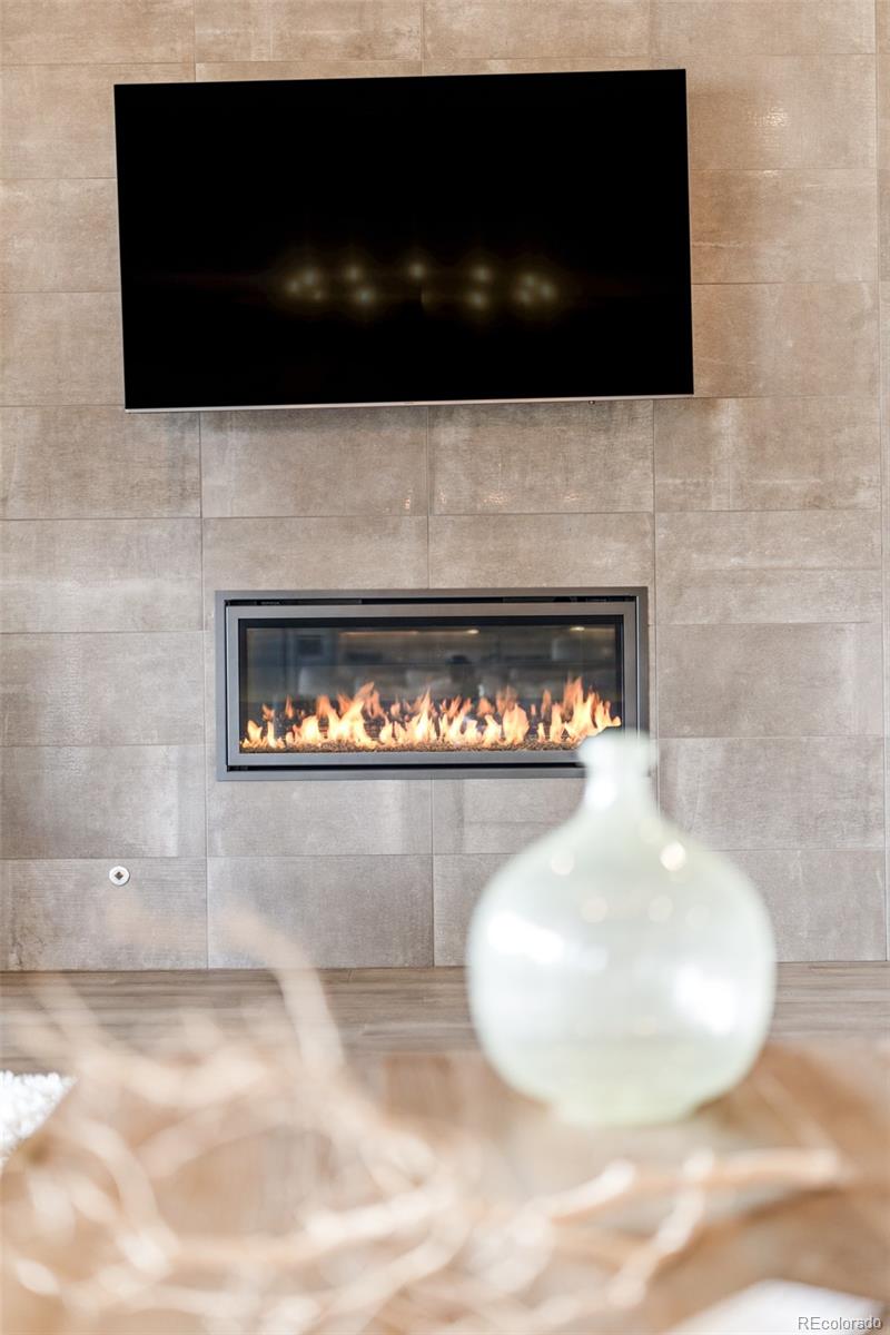 27681 E Lakeview Drive Aurora CO 80016