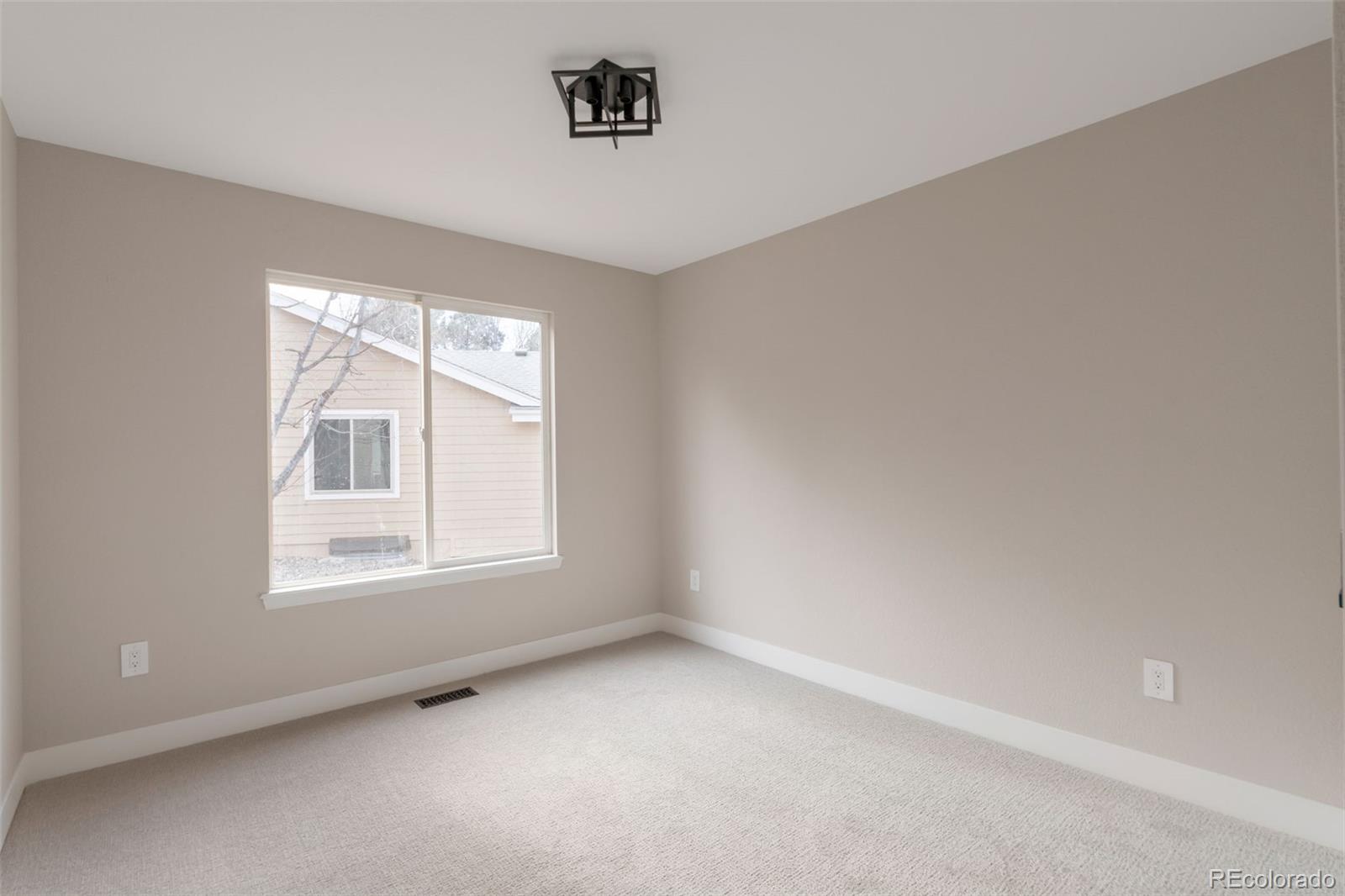 14 Stonehaven Court Littleton CO 80130