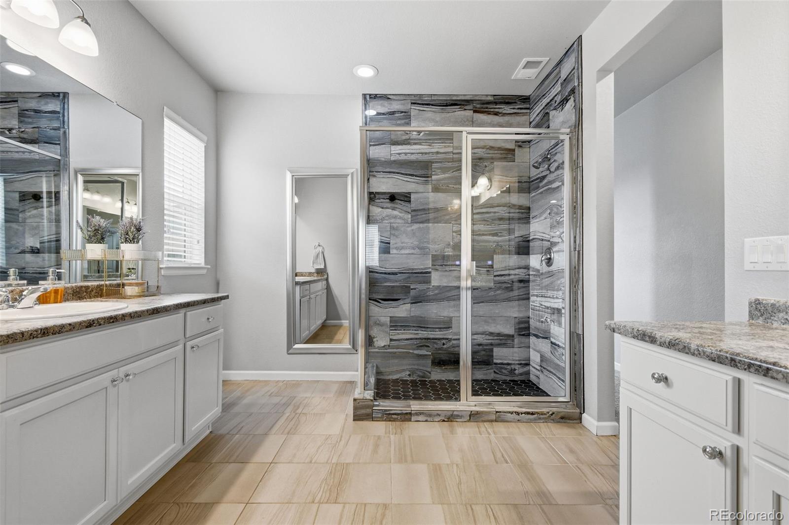 18676 W 93rd Avenue Arvada CO 80007