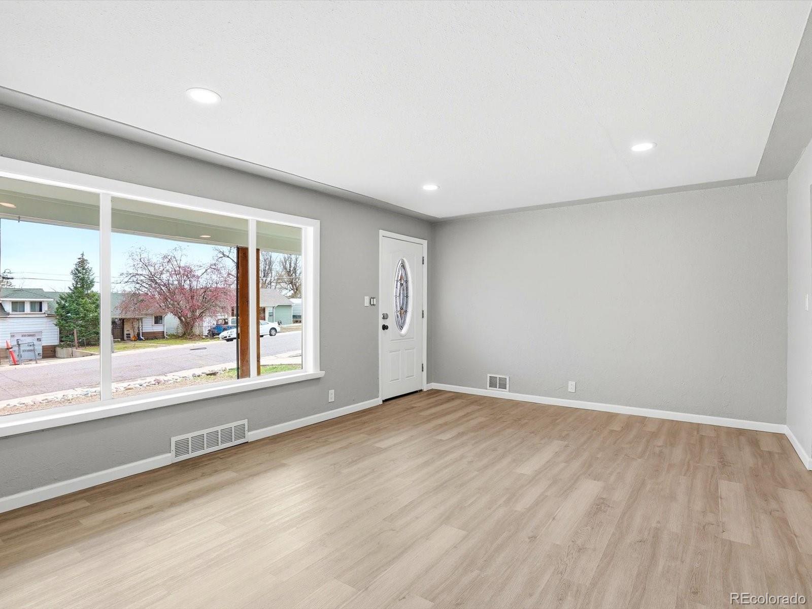 6831 Irving Street Denver CO 80221