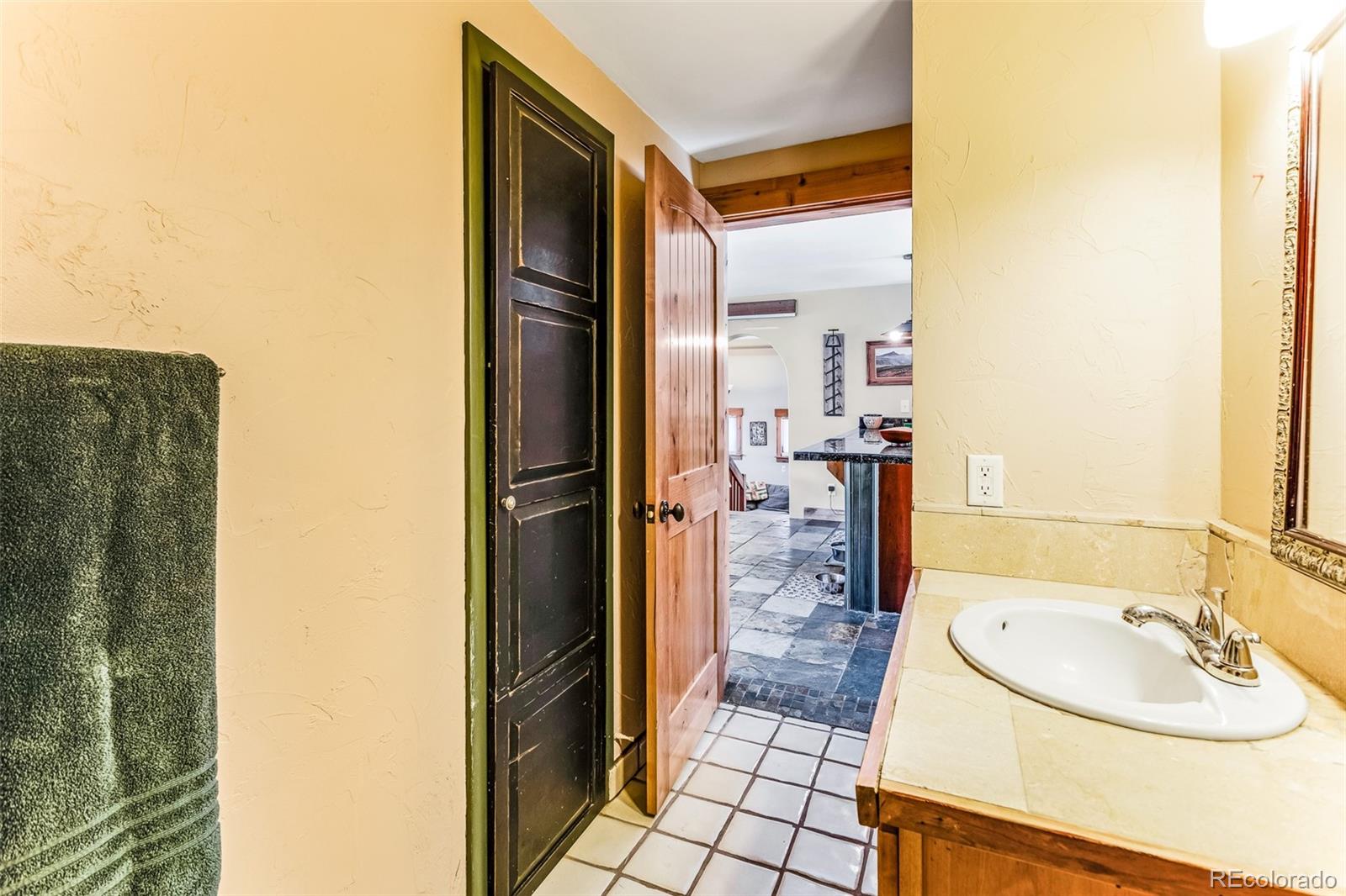 29 S Oak Street Alma CO 80420