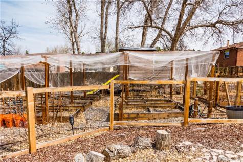 2202 Greenwich Circle Colorado Springs CO 80909