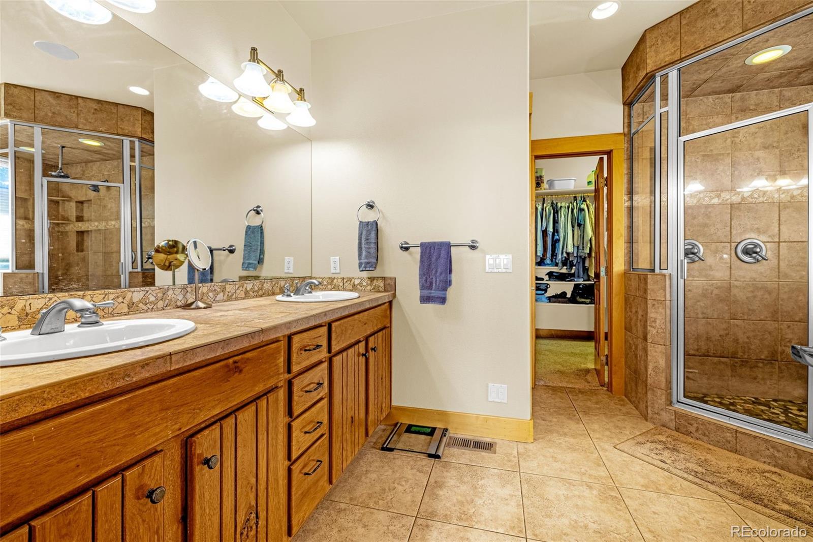 2638 N Mountain Estates Road Florissant CO 80816