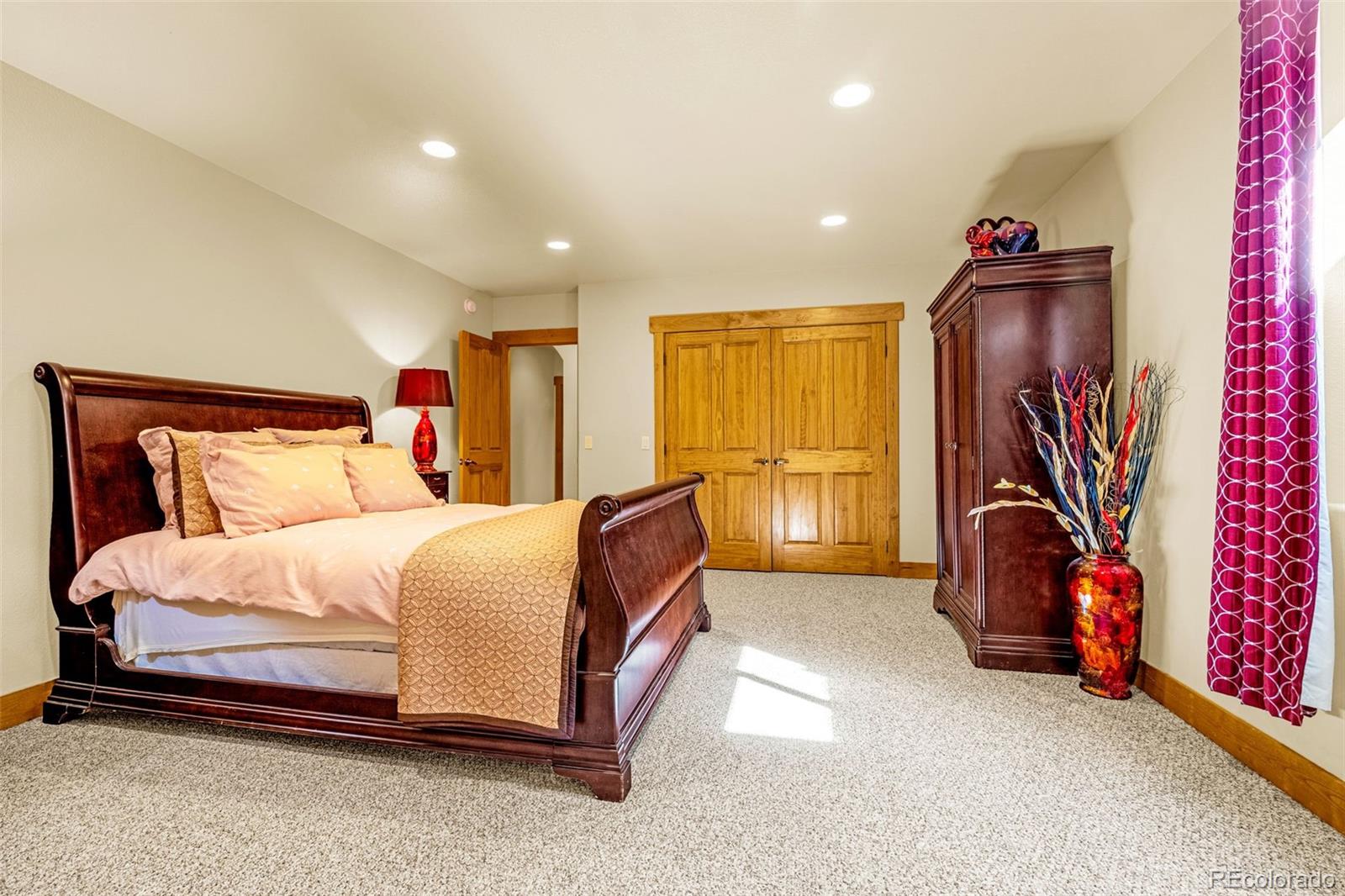 2638 N Mountain Estates Road Florissant CO 80816