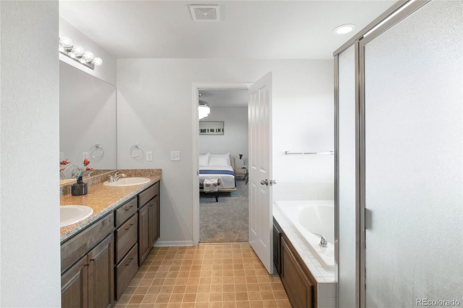 25380 E Aberdeen Drive Aurora CO 80016