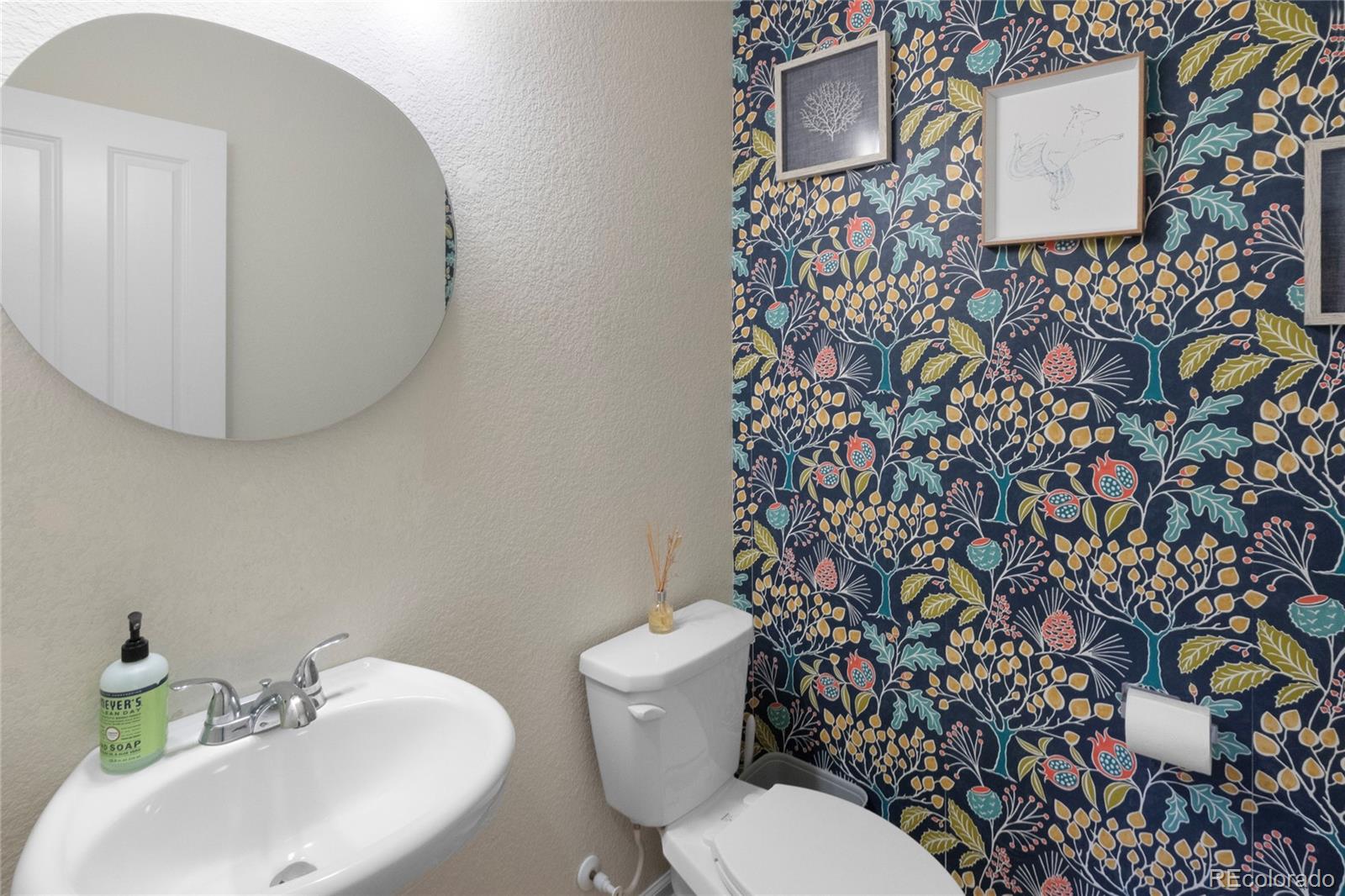 25380 E Aberdeen Drive Aurora CO 80016