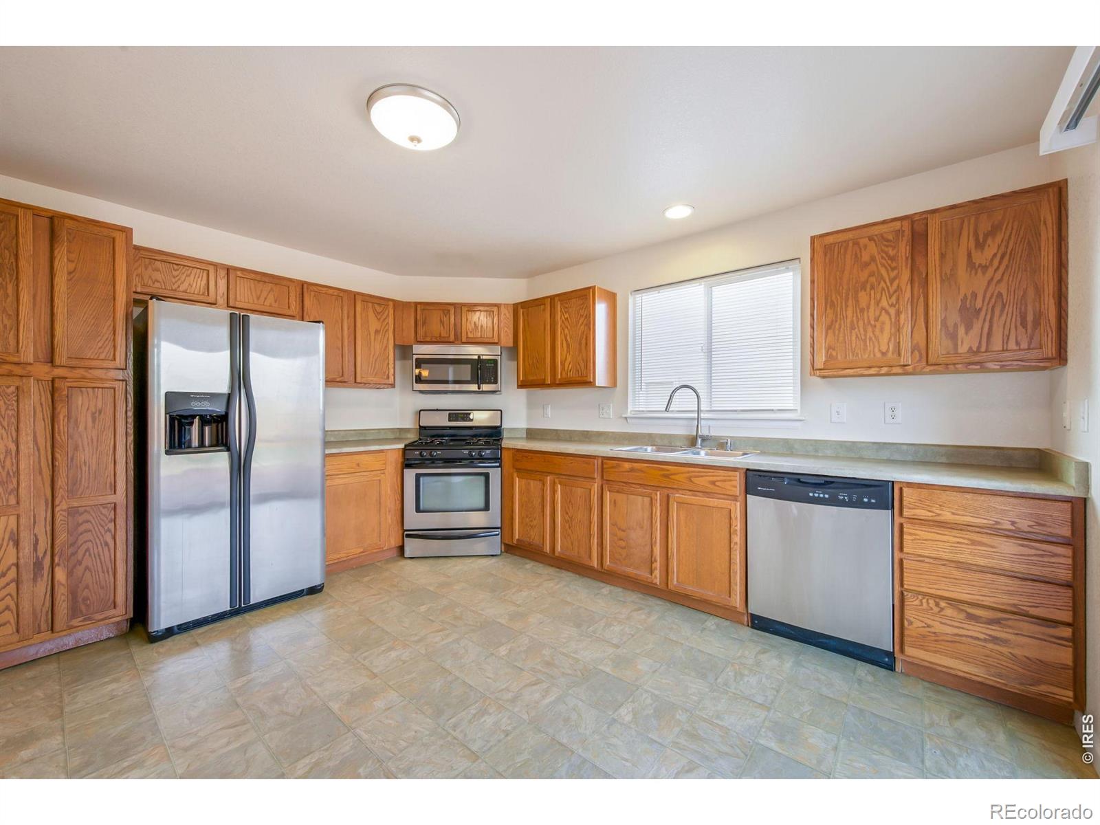426 Heritage Lane Johnstown CO 80534
