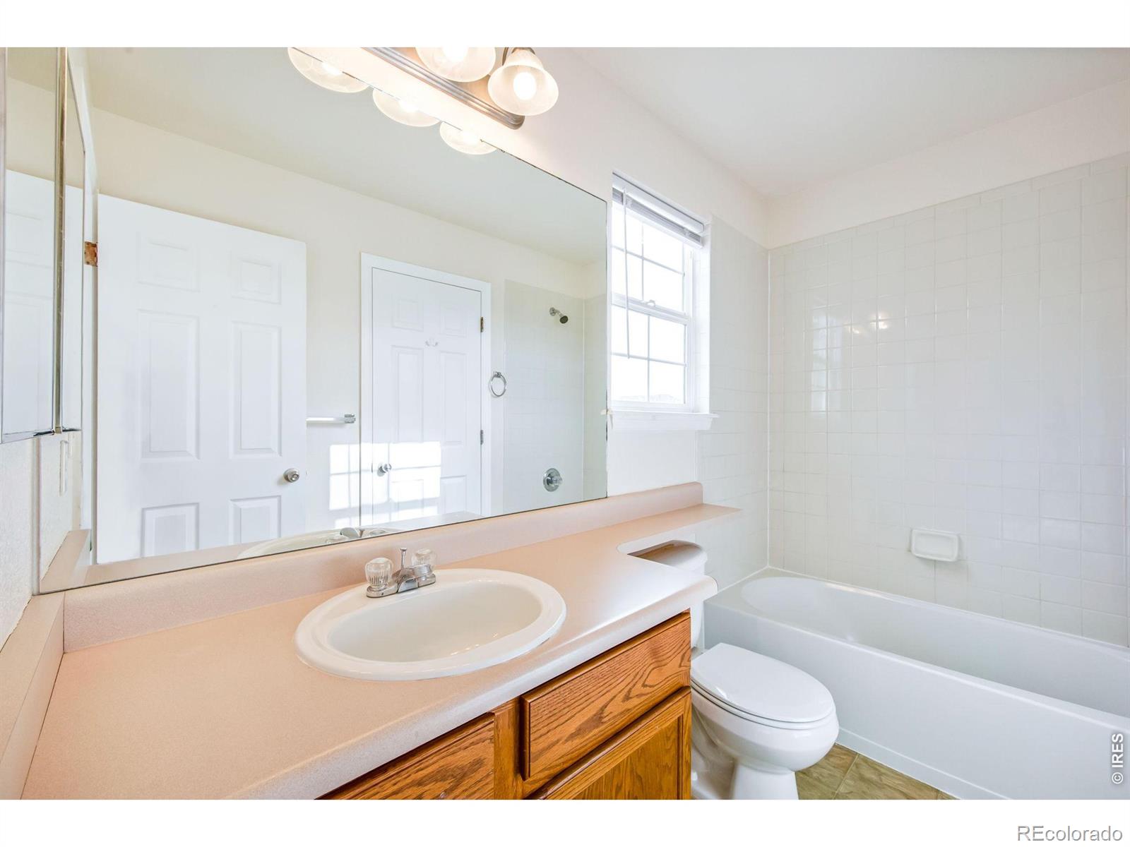 426 Heritage Lane Johnstown CO 80534